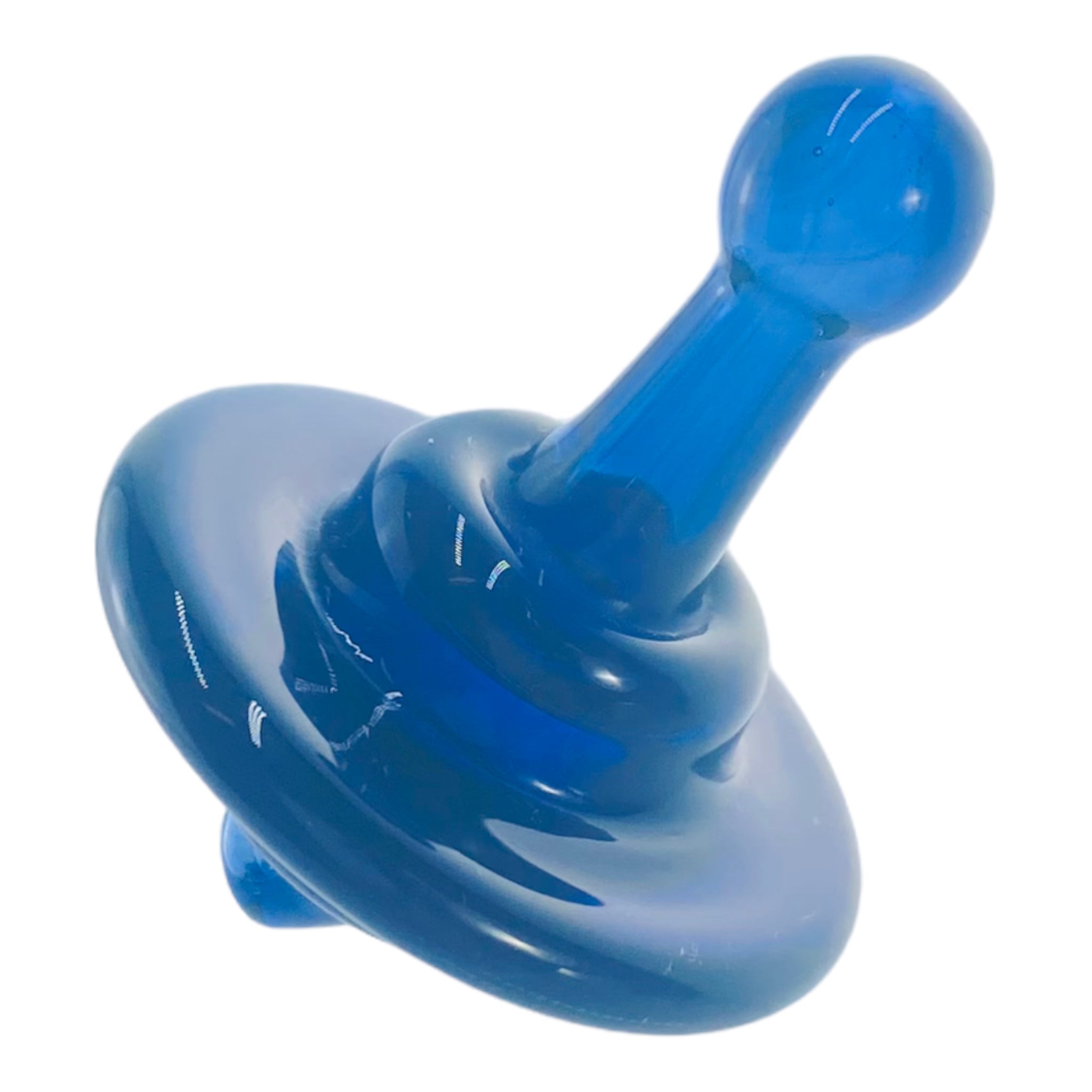 The William B Glass Space Fume Air Spinner Glass Carb Cab is a dependable carb cap with an expertly crafted bent air outlet that moves the air inside for optimal diffusion. Made by the renowned glass artisan William B Glass, this carb cab offers precision craftsmanship and a functional design.