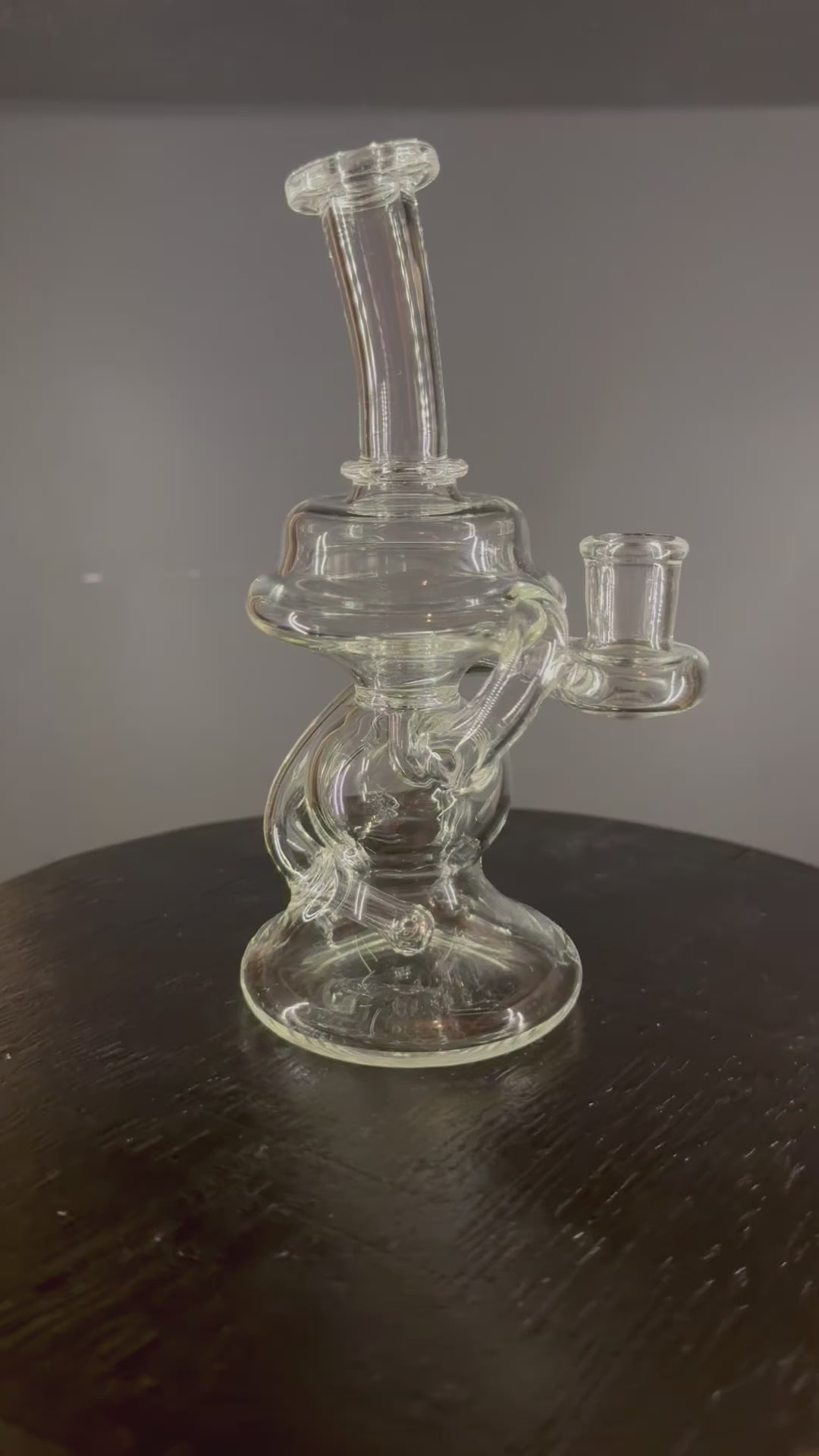 video of santa cruz heady glass clear recycler dab rig