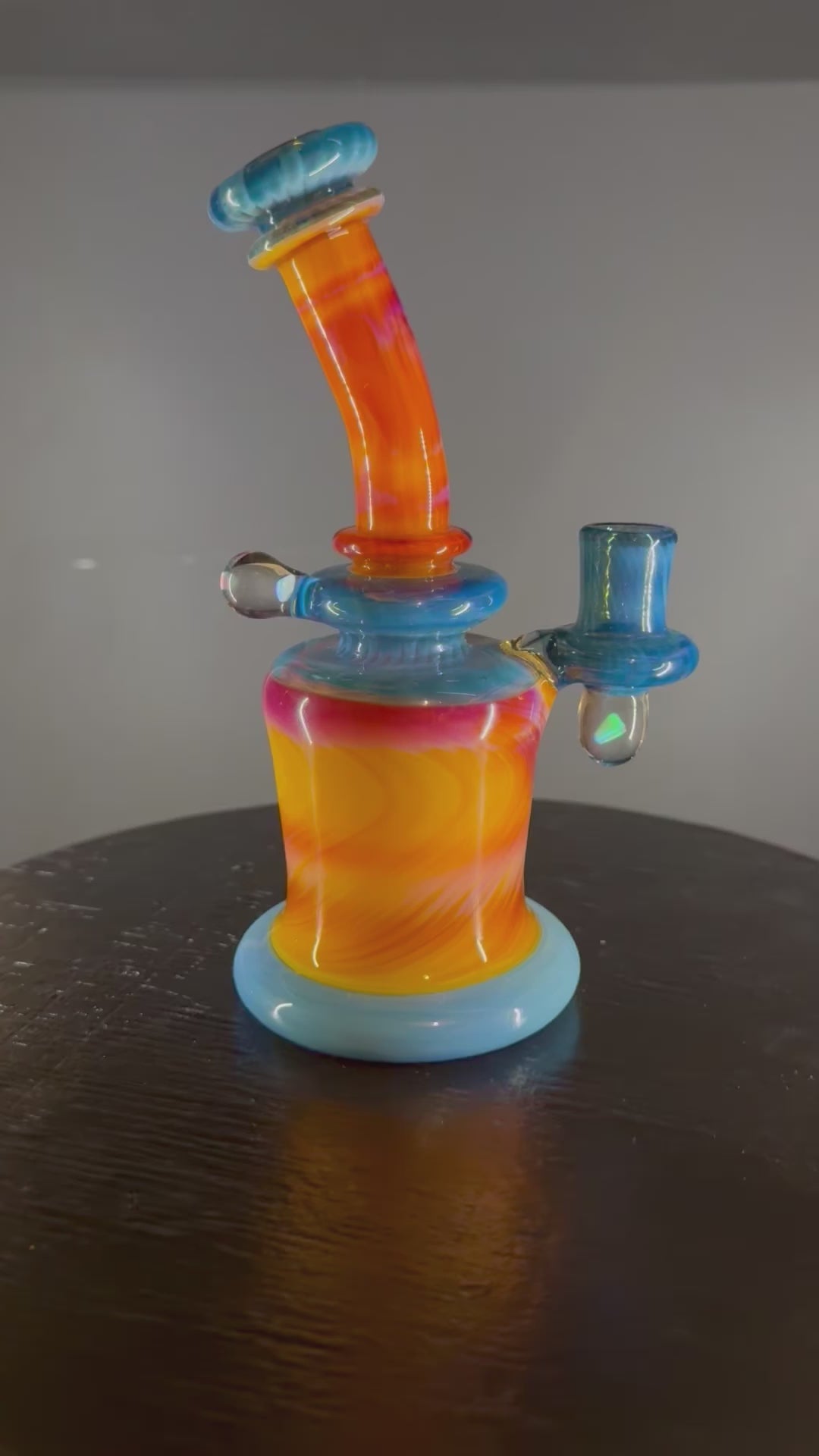 video of santa cruz glass heady dab rig with opal